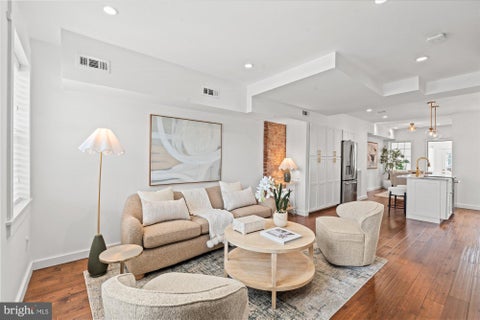 Photo of 1208 Oronoco Street, ALEXANDRIA, VA 22314 (MLS # VAAX2064648)