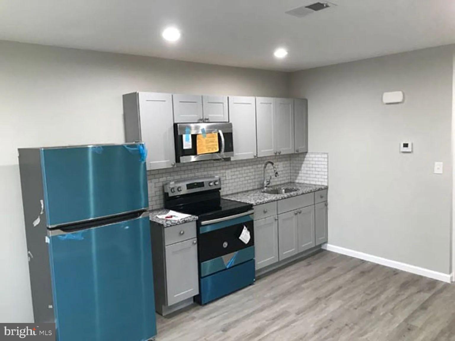 COBBS CREEK - Residential