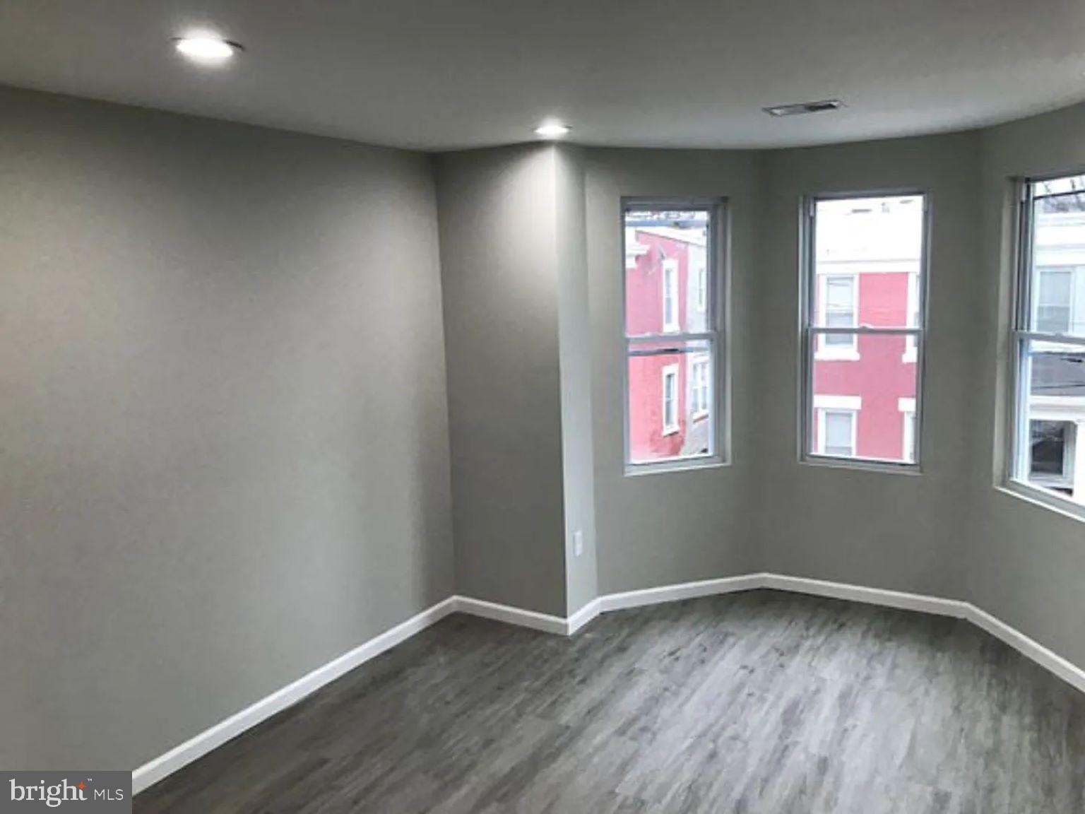 COBBS CREEK - Residential