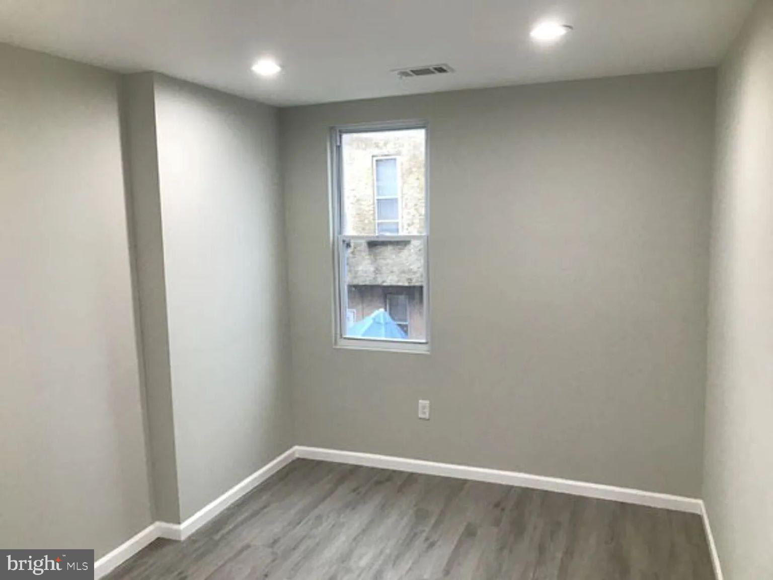 COBBS CREEK - Residential