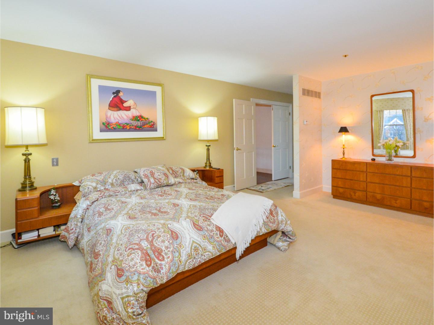 COUNTRY CLUB ESTS - Residential