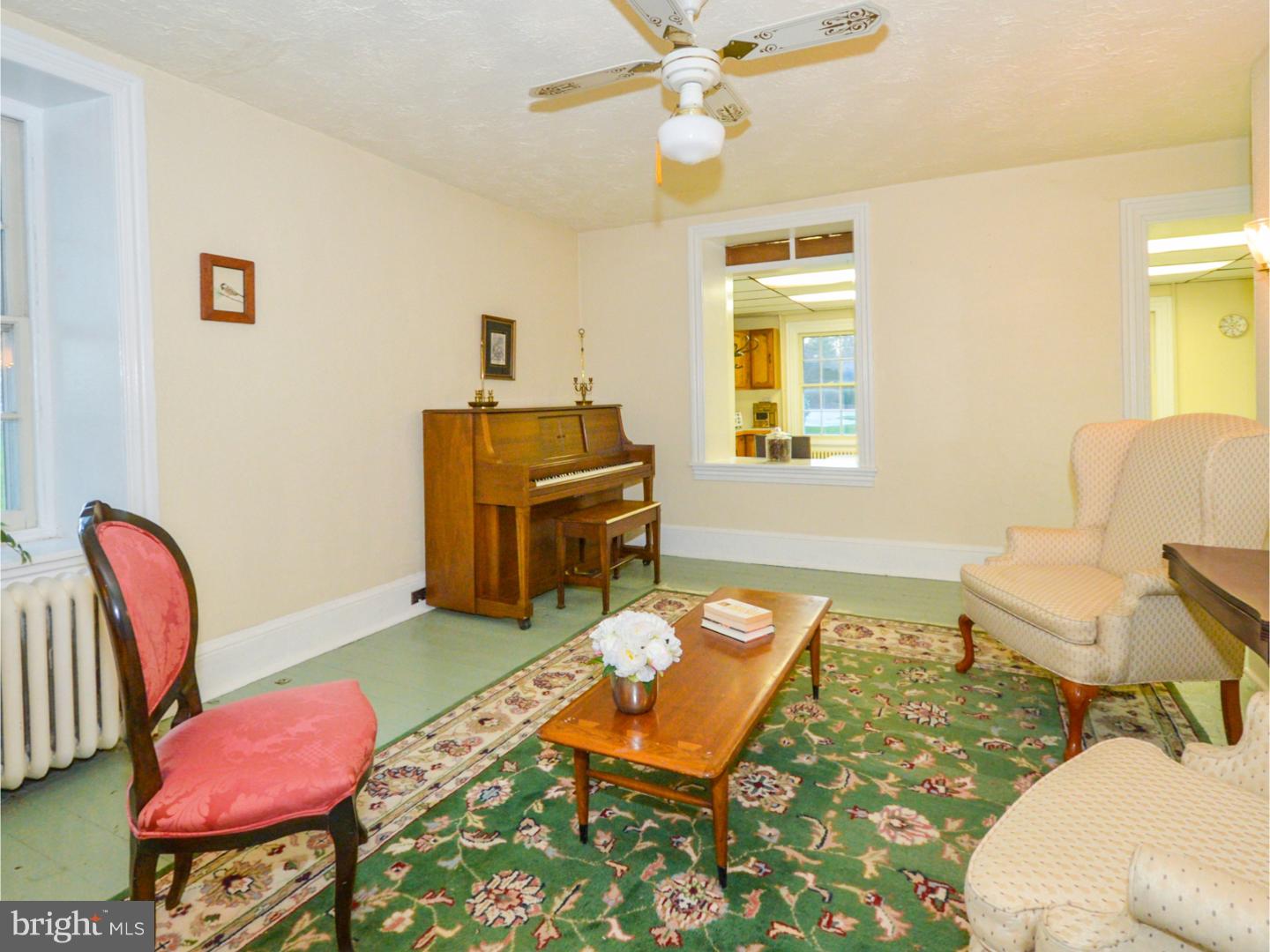 COUNTRY CLUB ESTS - Residential