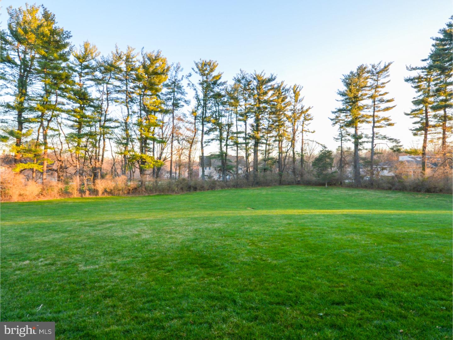 COUNTRY CLUB ESTS - Residential