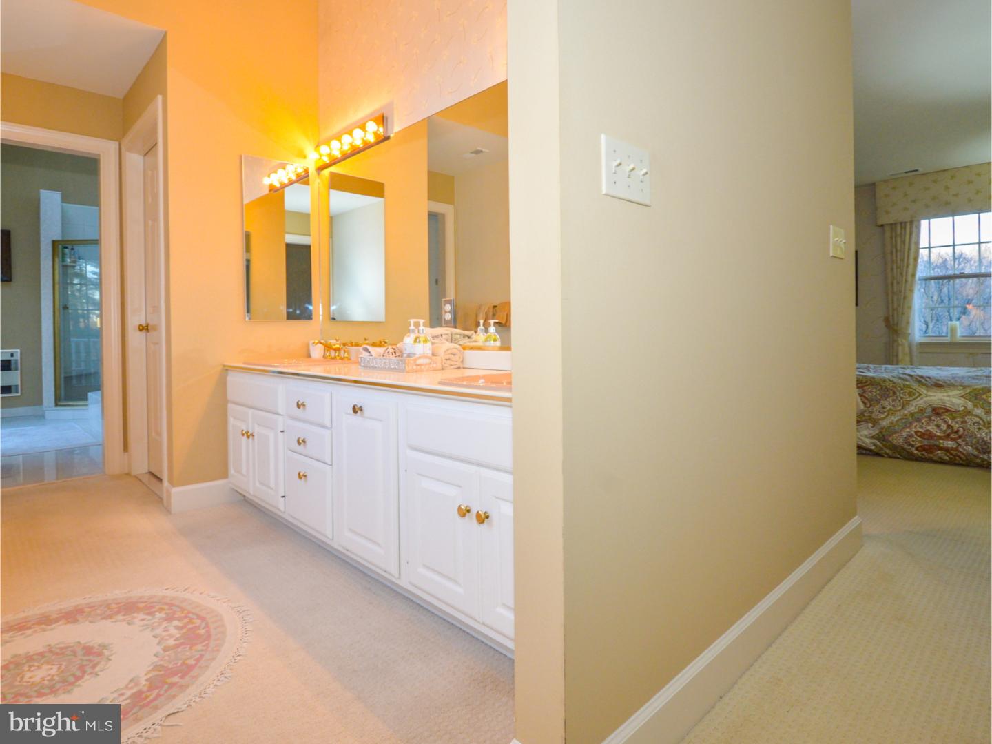 COUNTRY CLUB ESTS - Residential