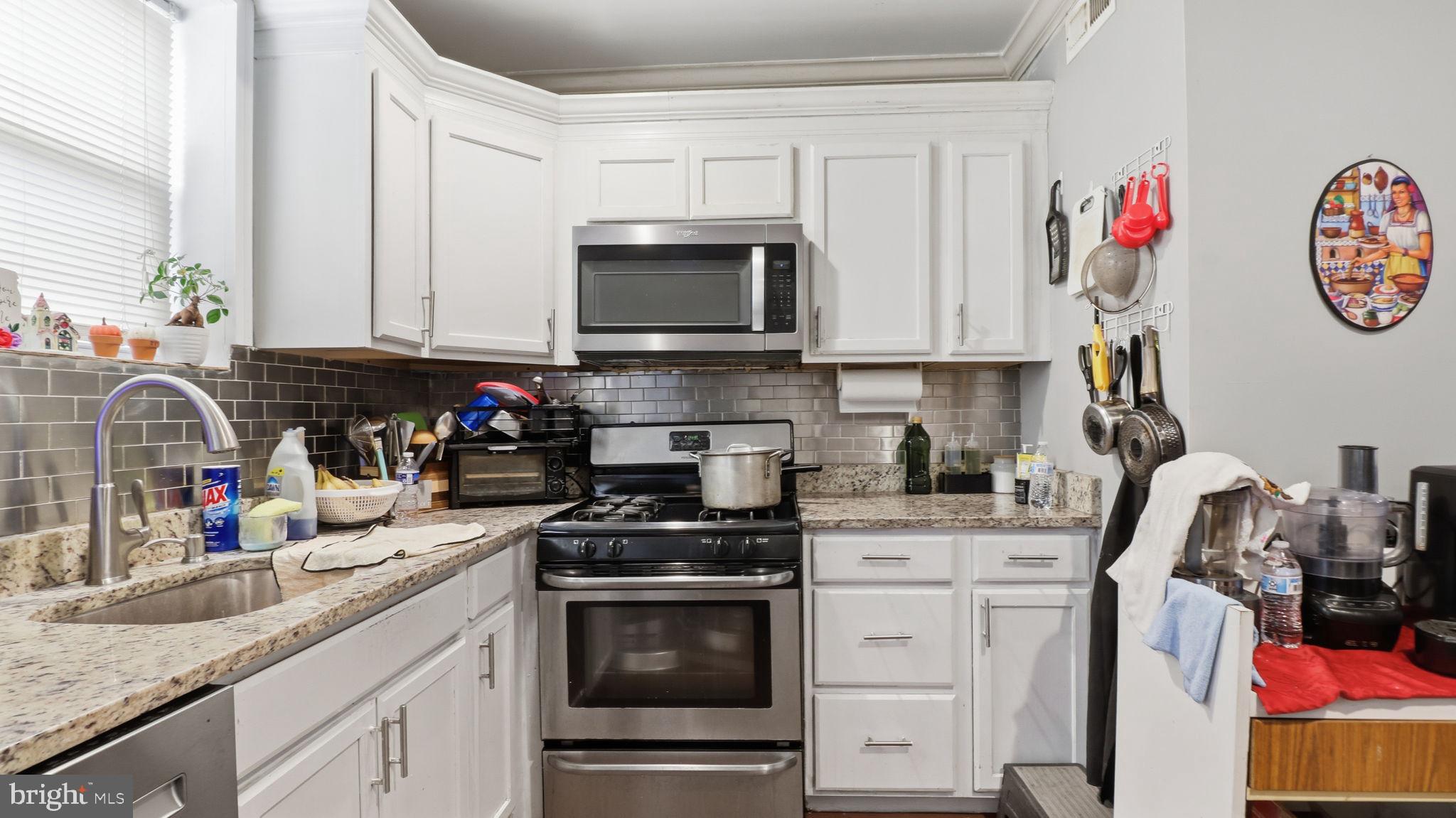 HIGHLANDTOWN - Residential