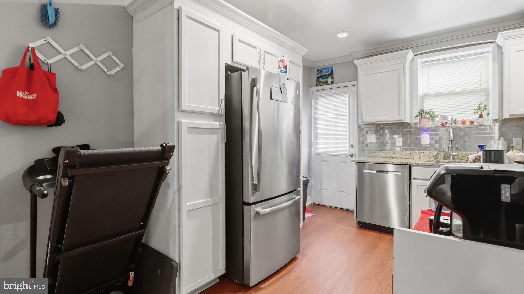 HIGHLANDTOWN - Residential