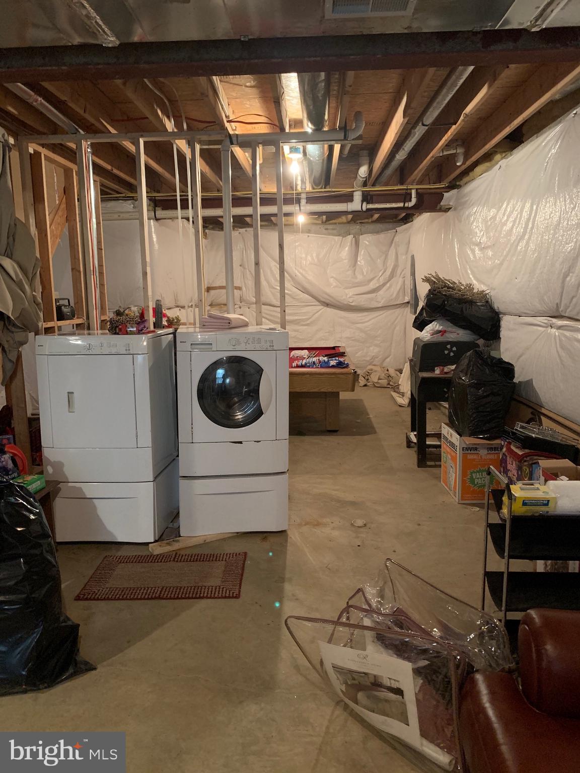 MAYFIELD WOODS - Residential