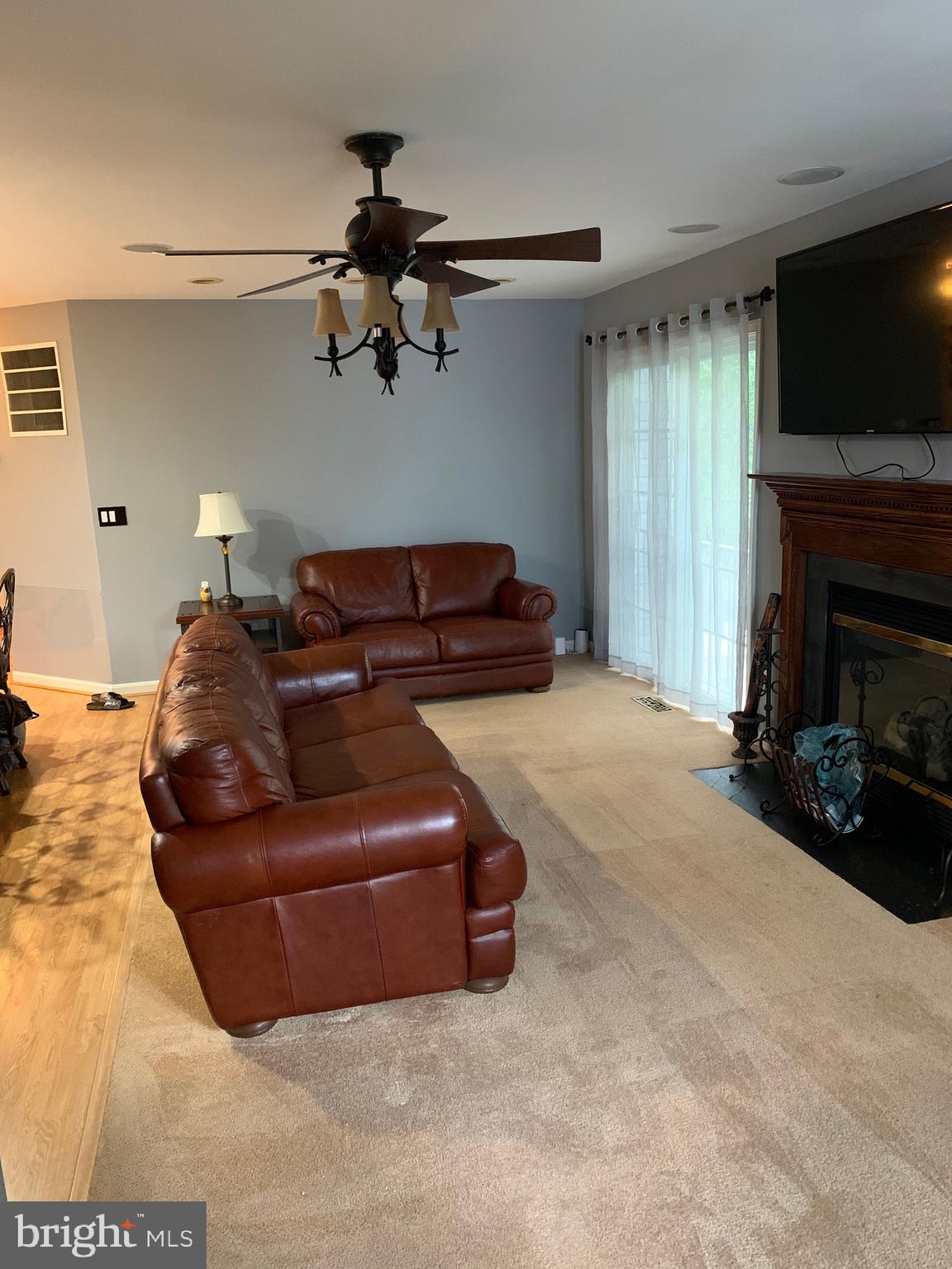 MAYFIELD WOODS - Residential