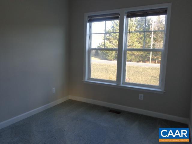 PRESTON LAKE - Residential