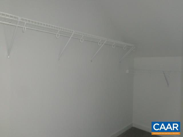 PRESTON LAKE - Residential