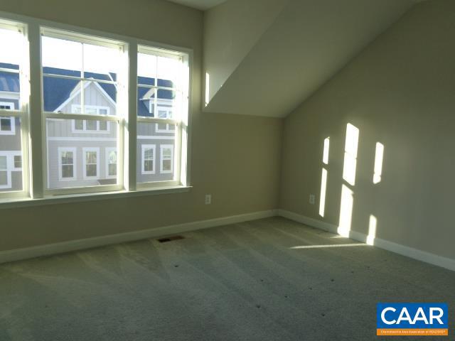 PRESTON LAKE - Residential