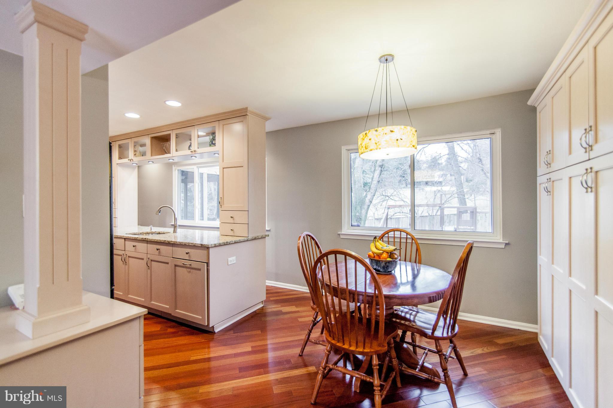 RELDA SQUARE - Residential