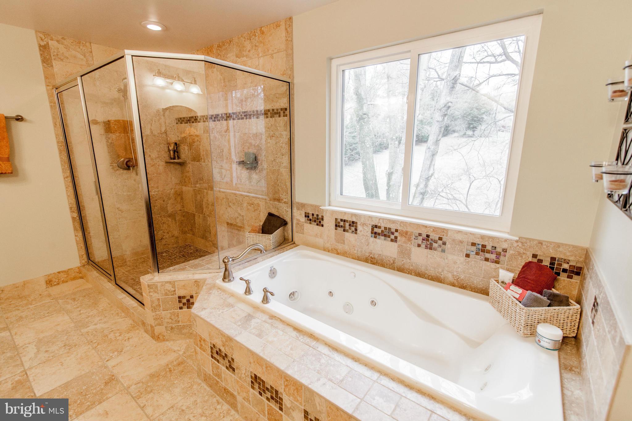 RELDA SQUARE - Residential