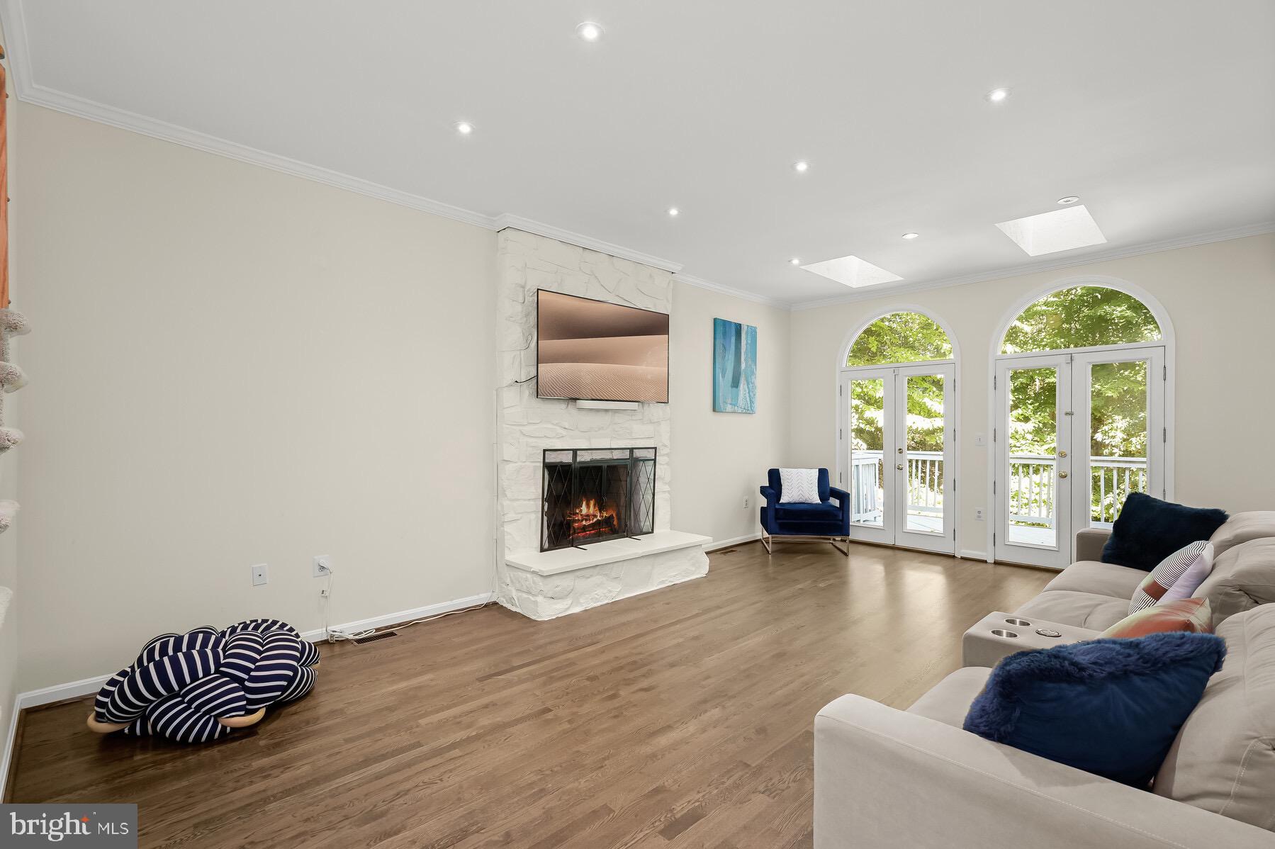 GROSVENOR WOODS - Residential