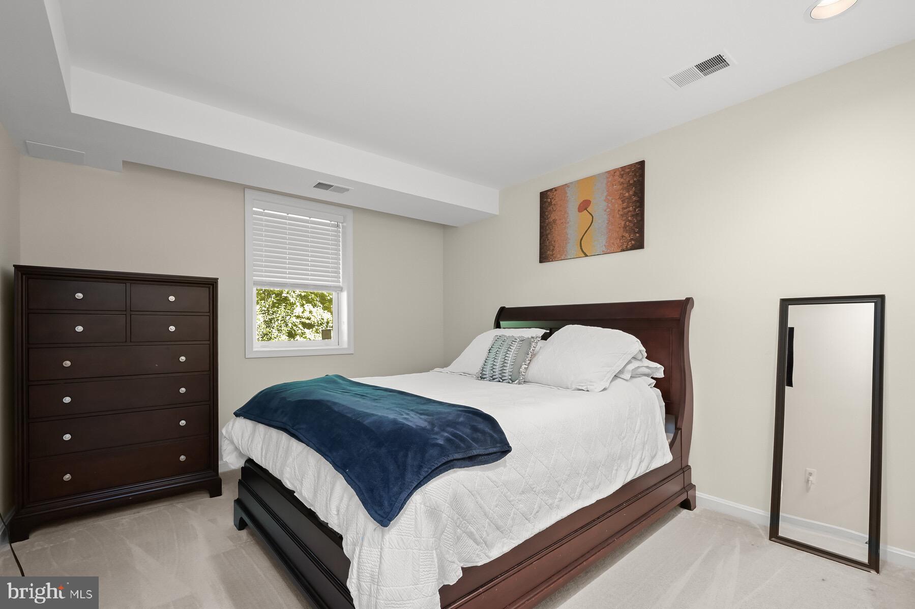 GROSVENOR WOODS - Residential