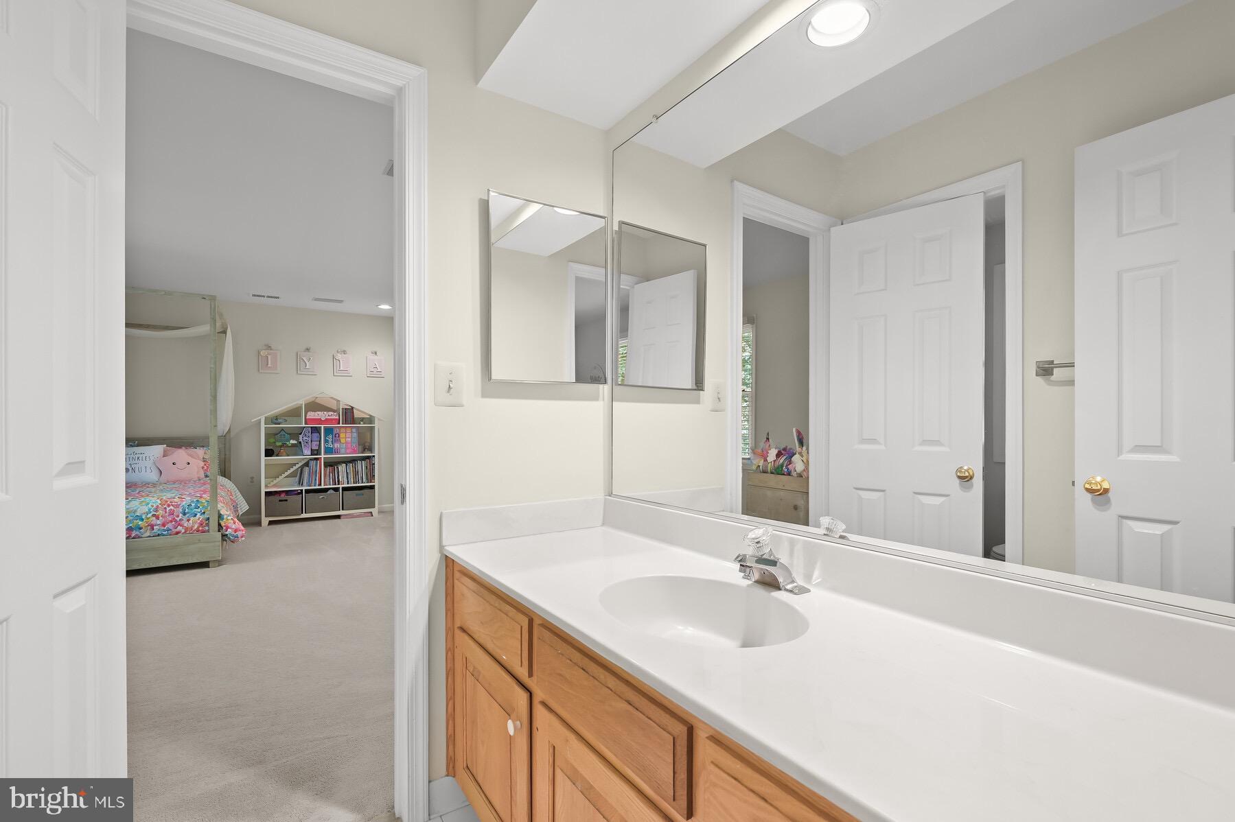 GROSVENOR WOODS - Residential