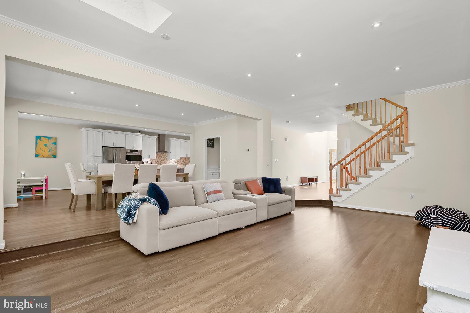 GROSVENOR WOODS - Residential