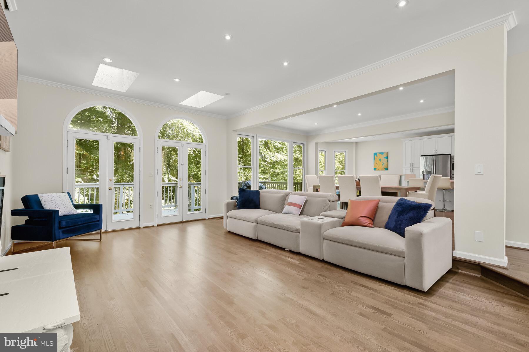 GROSVENOR WOODS - Residential