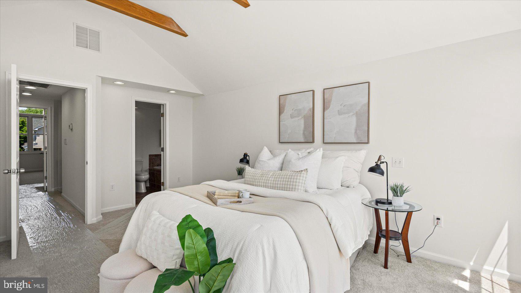 ROCKAWAY BEACH - Residential