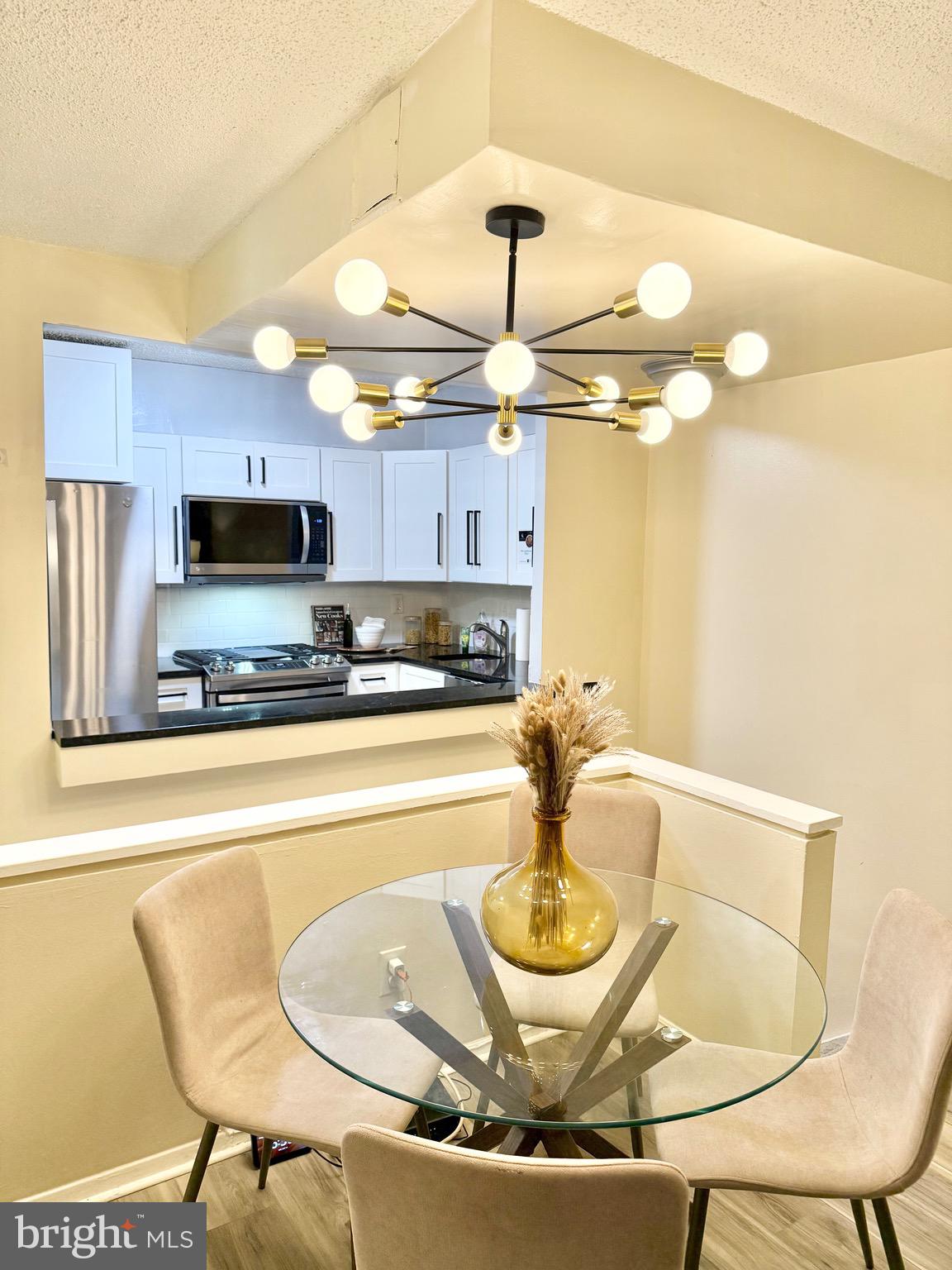 LOGAN CIRCLE - Residential