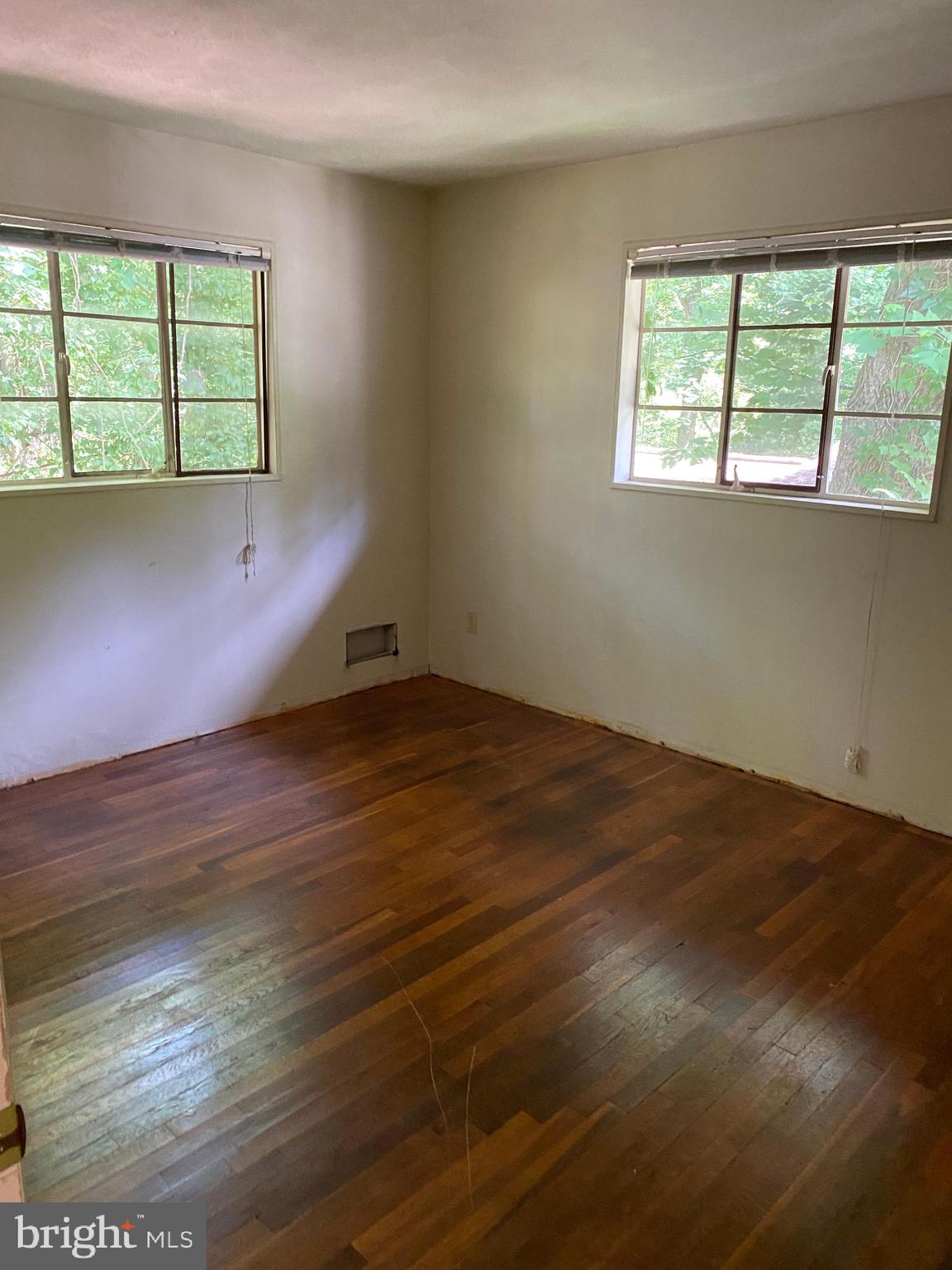 GARRETT FOREST - Residential