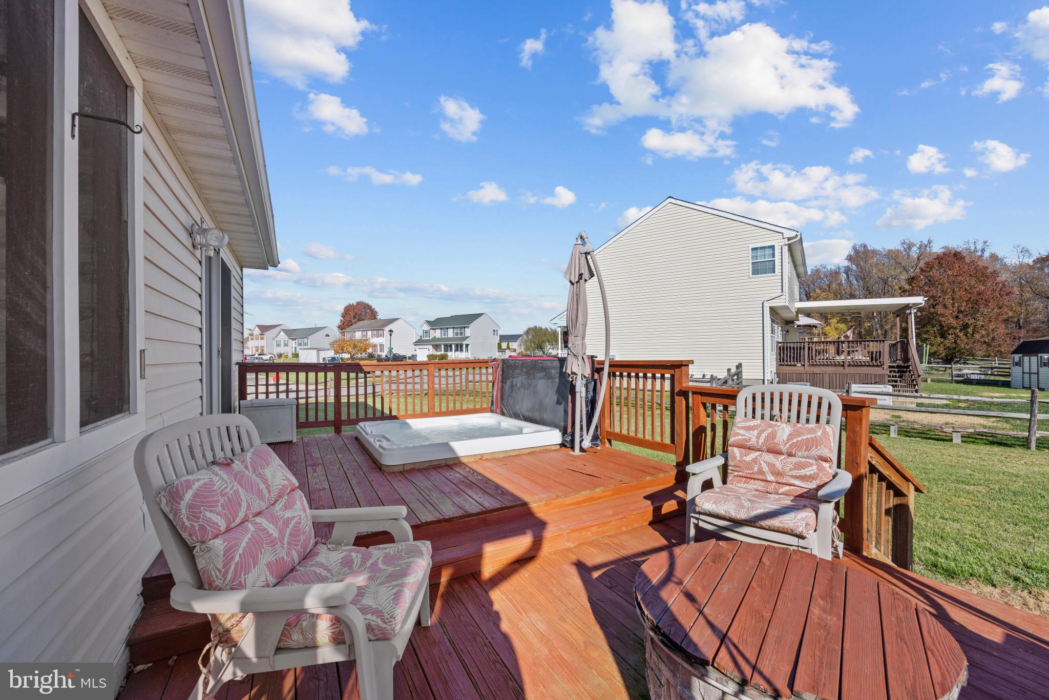 OTTER CREEK LANDING - Residential