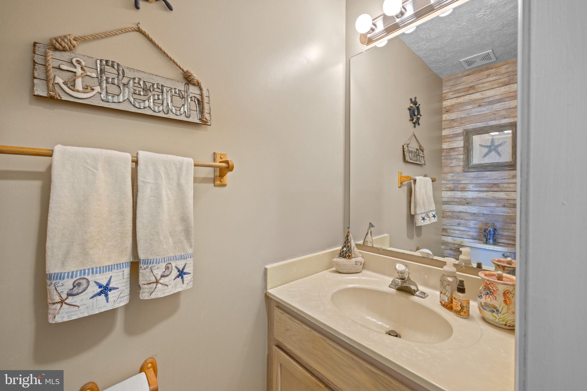 OTTER CREEK LANDING - Residential