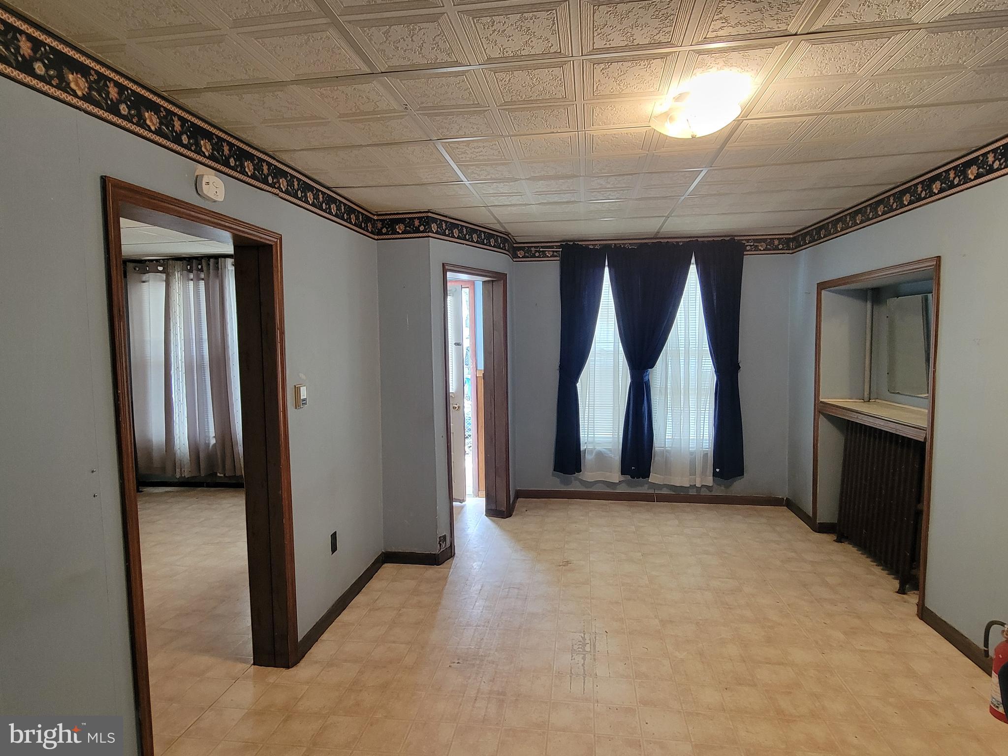 HAGERSTOWN - Residential