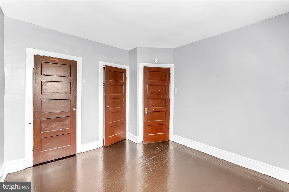 OVERBROOK - Residential