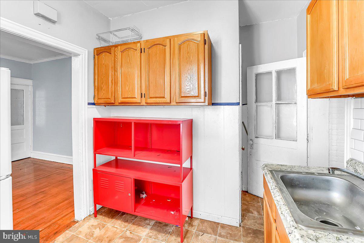 OVERBROOK - Residential