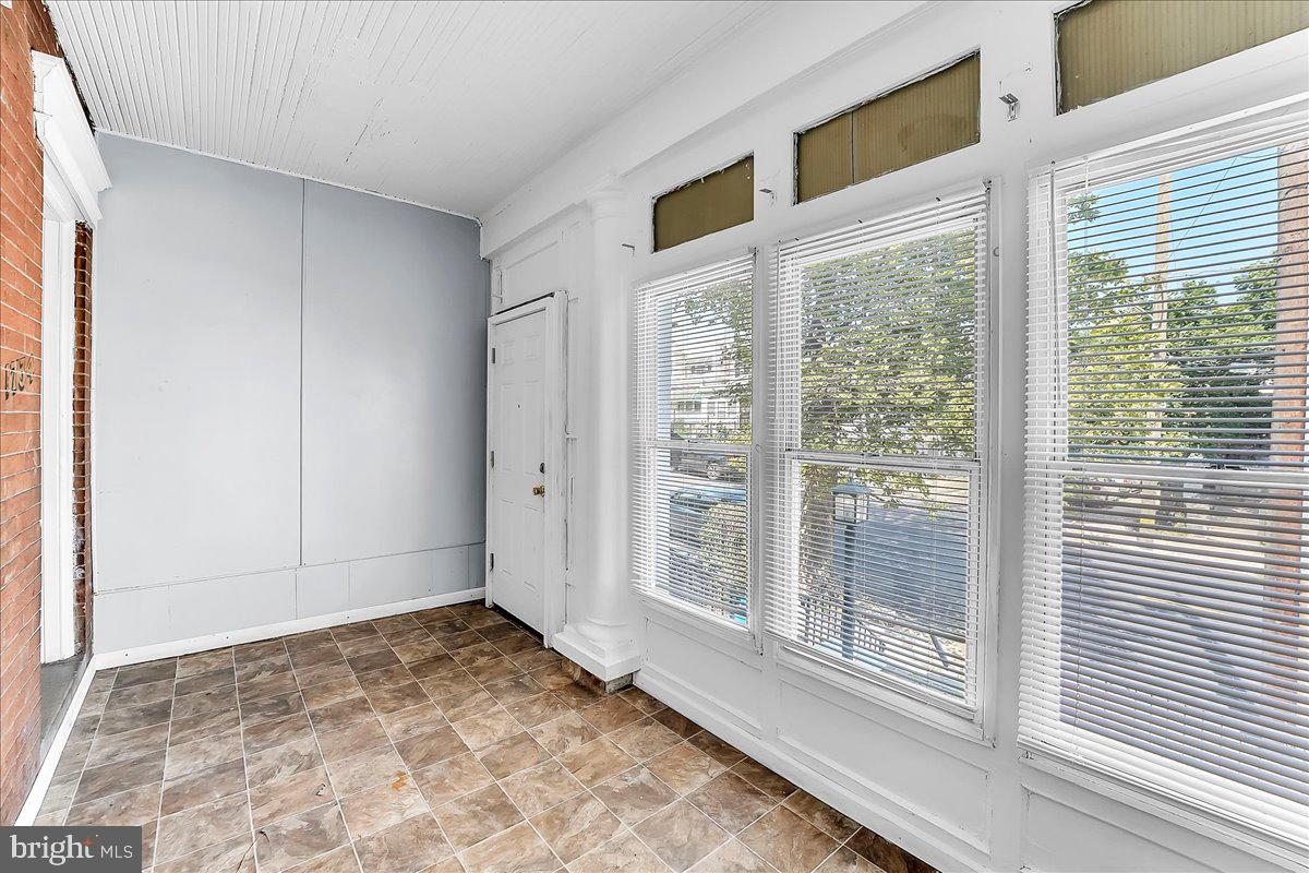 OVERBROOK - Residential