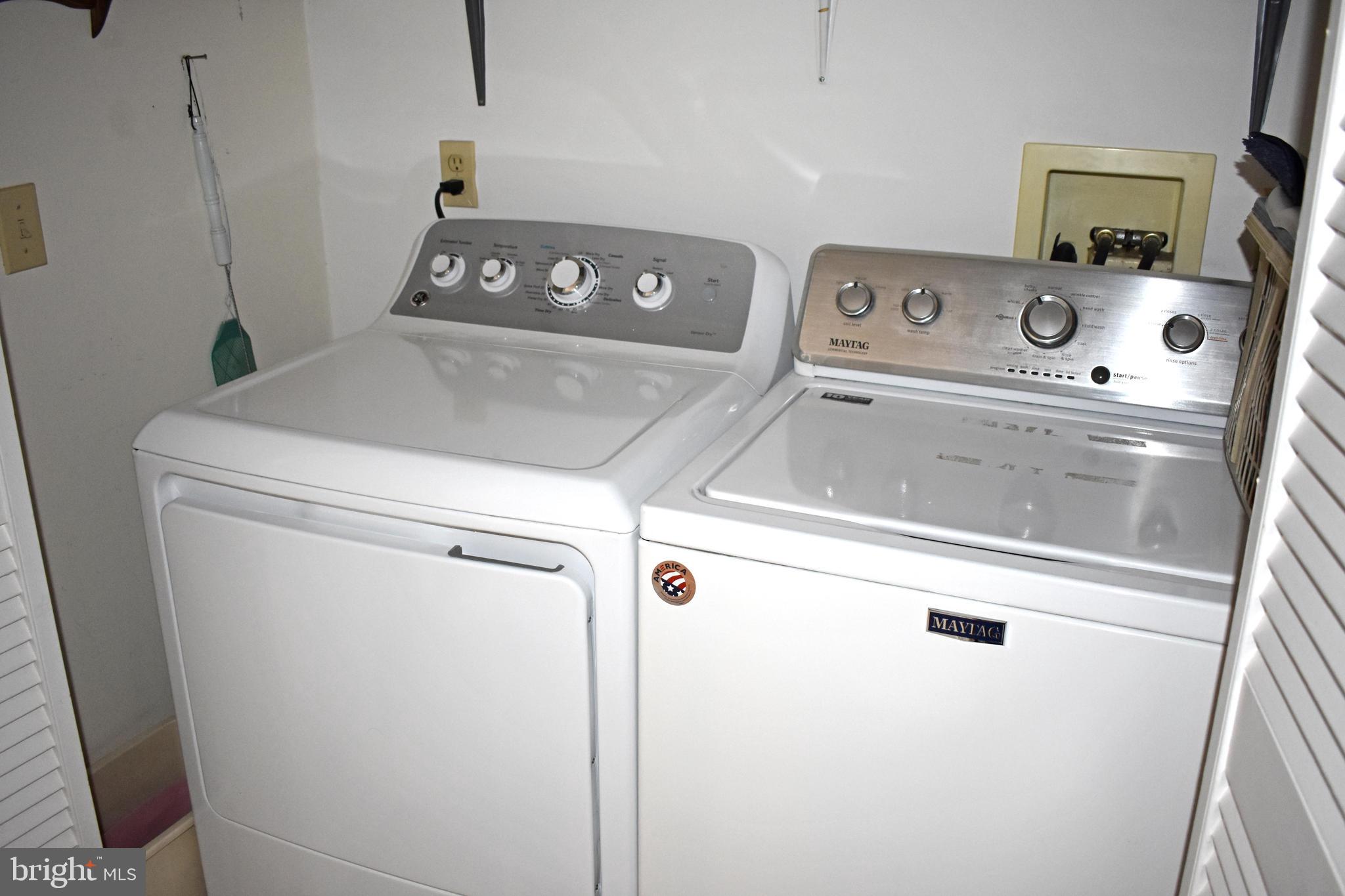 MYSTIC ISLAND - HARBORTOWN - Residential