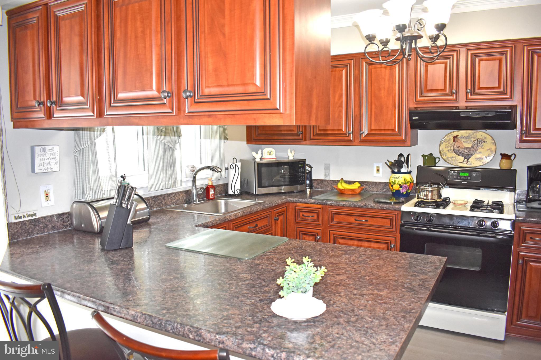 MYSTIC ISLAND - HARBORTOWN - Residential