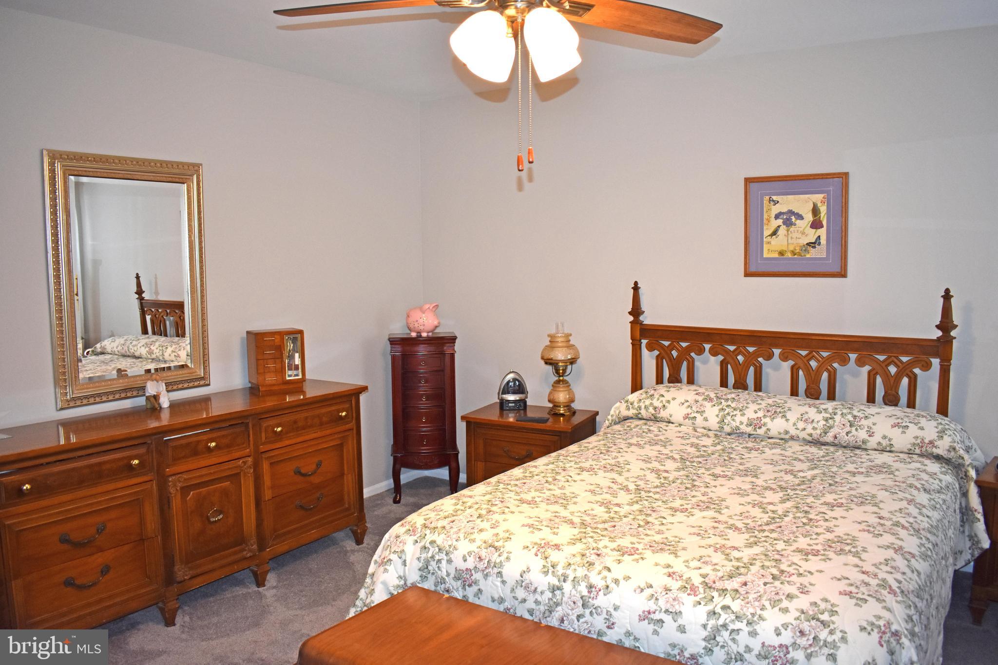 MYSTIC ISLAND - HARBORTOWN - Residential