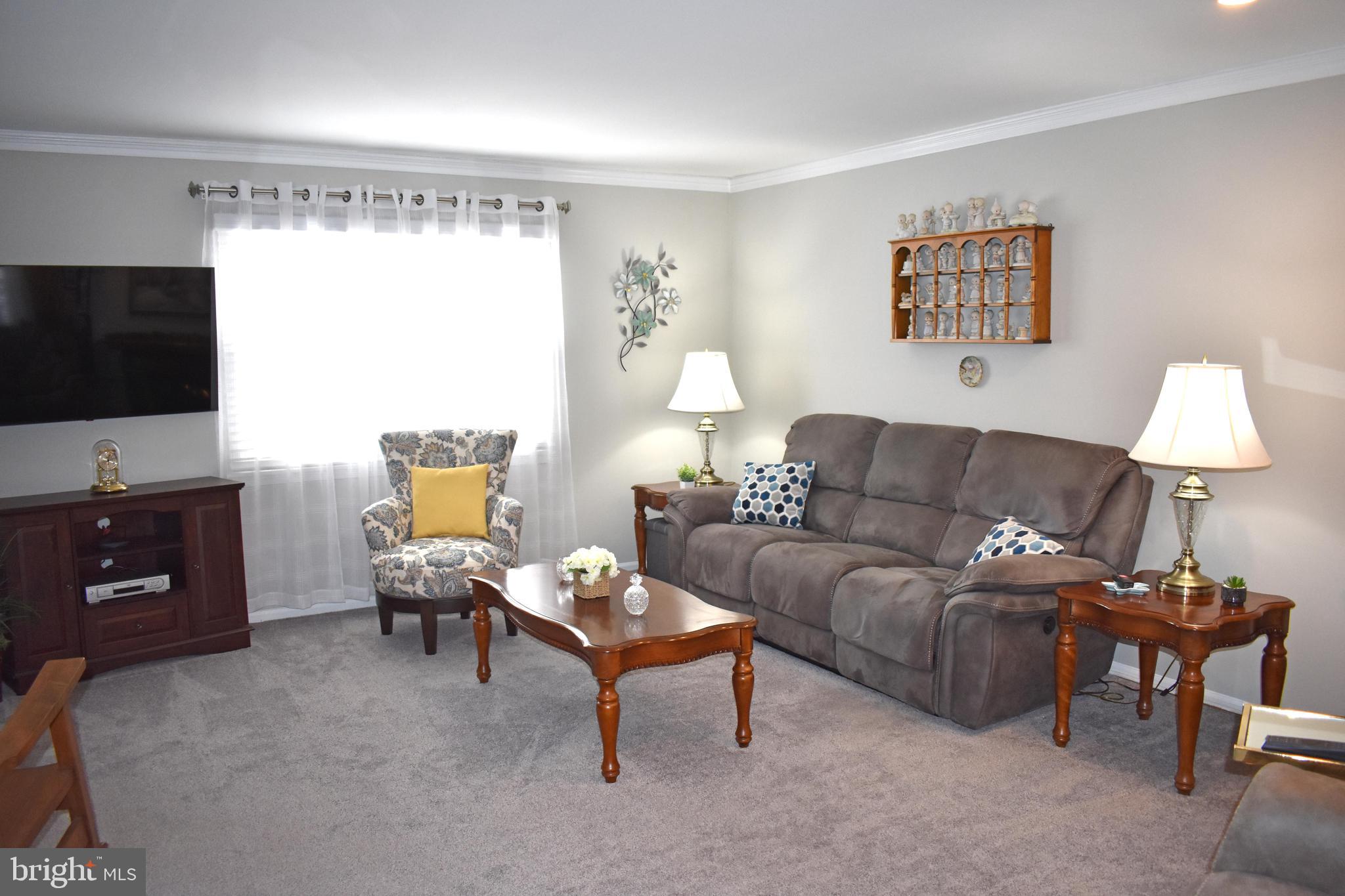 MYSTIC ISLAND - HARBORTOWN - Residential