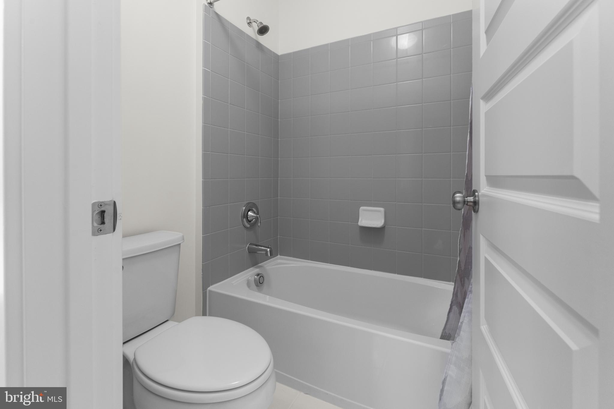 VILLAGES OF SAVANNAH - Residential