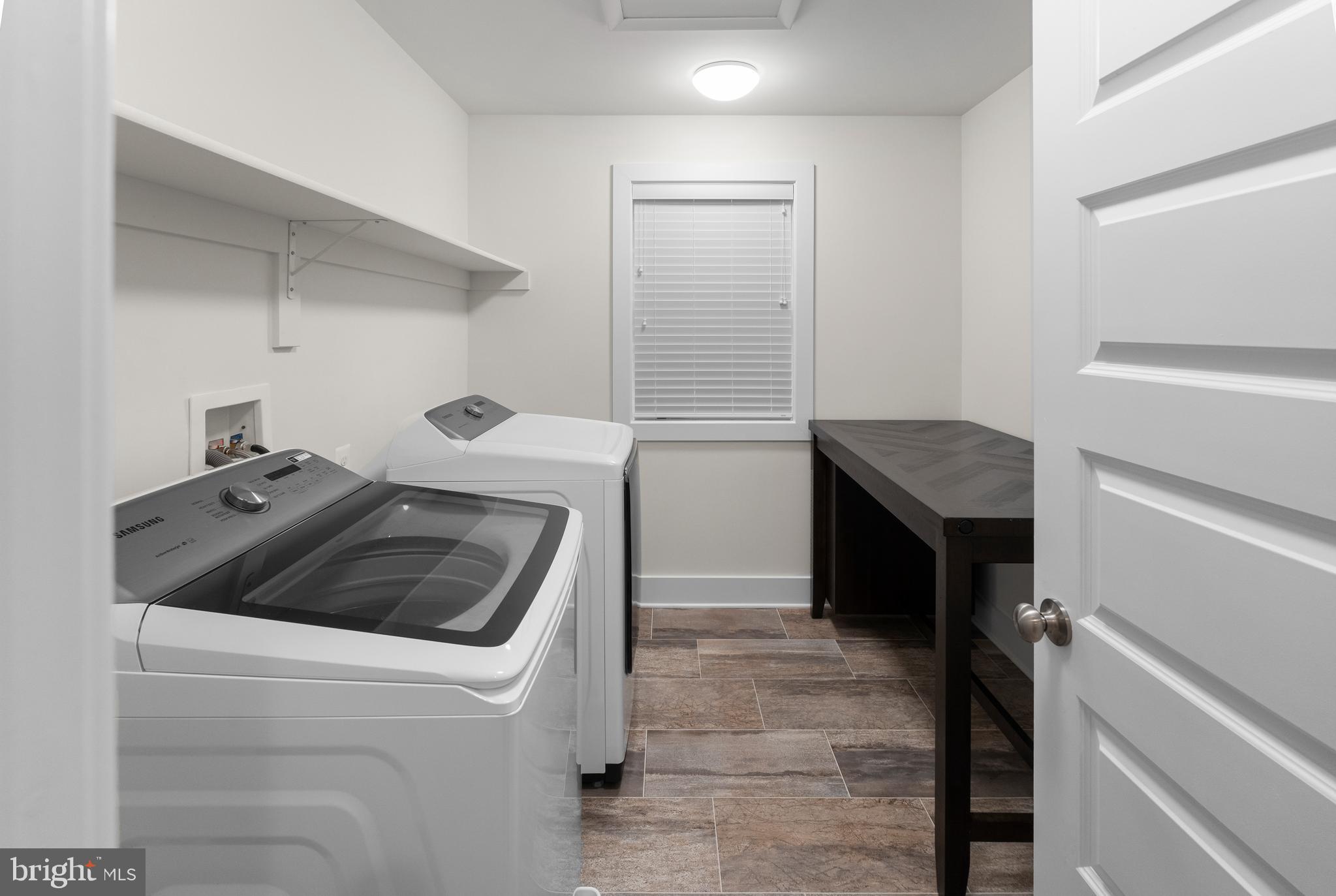 VILLAGES OF SAVANNAH - Residential