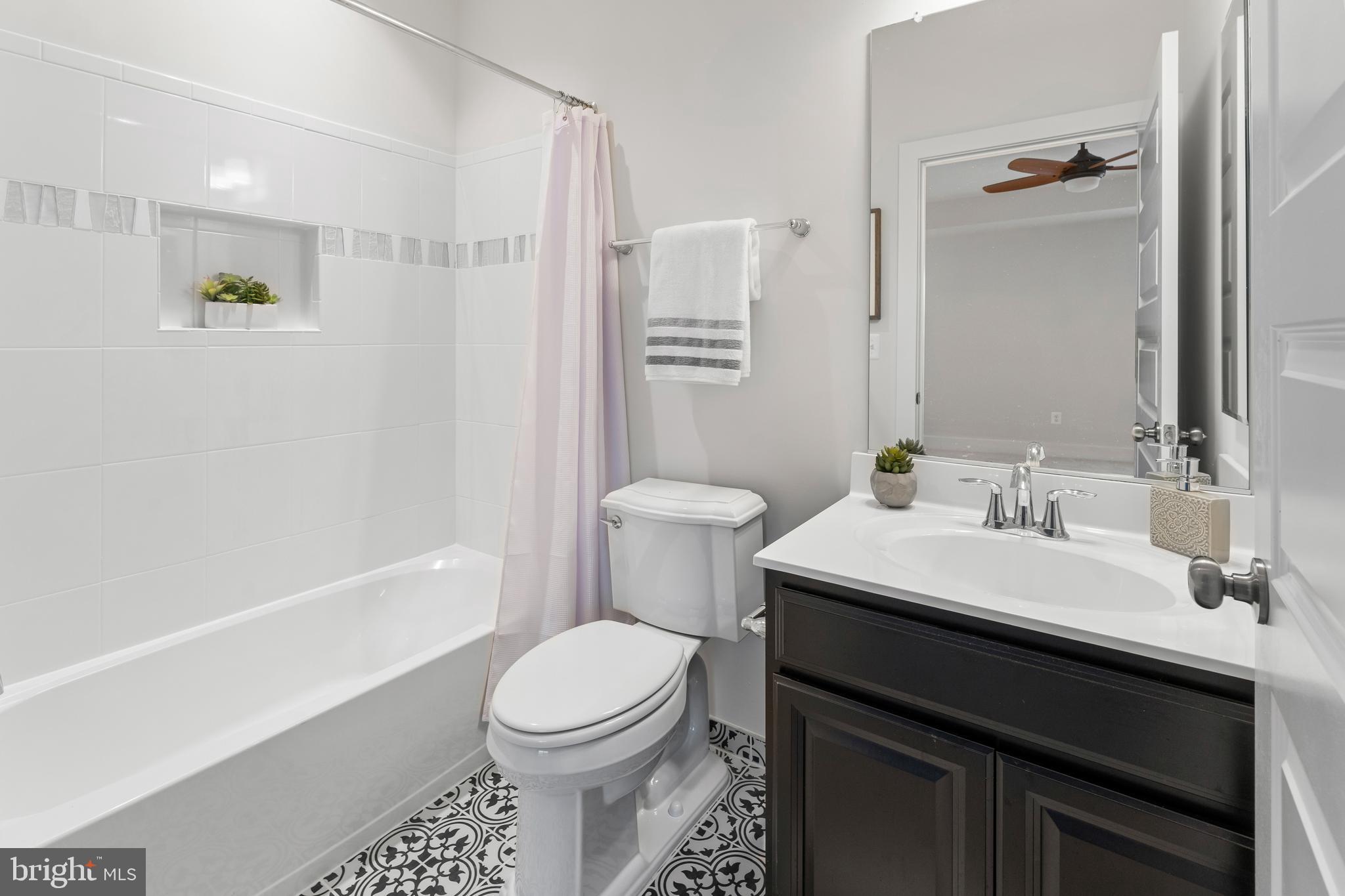 VILLAGES OF SAVANNAH - Residential