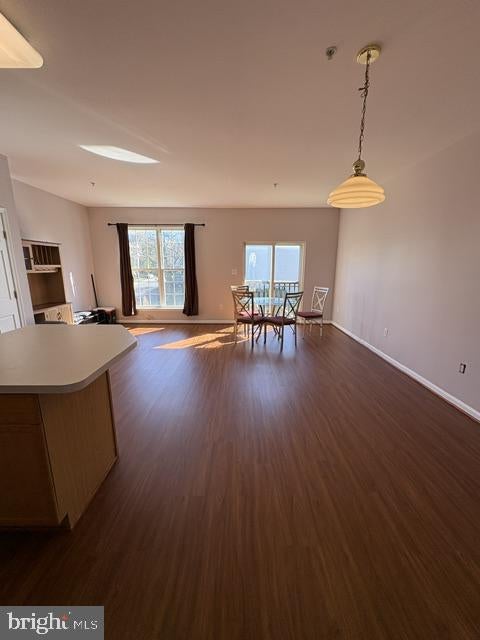 2121 PAXTON TERRACE