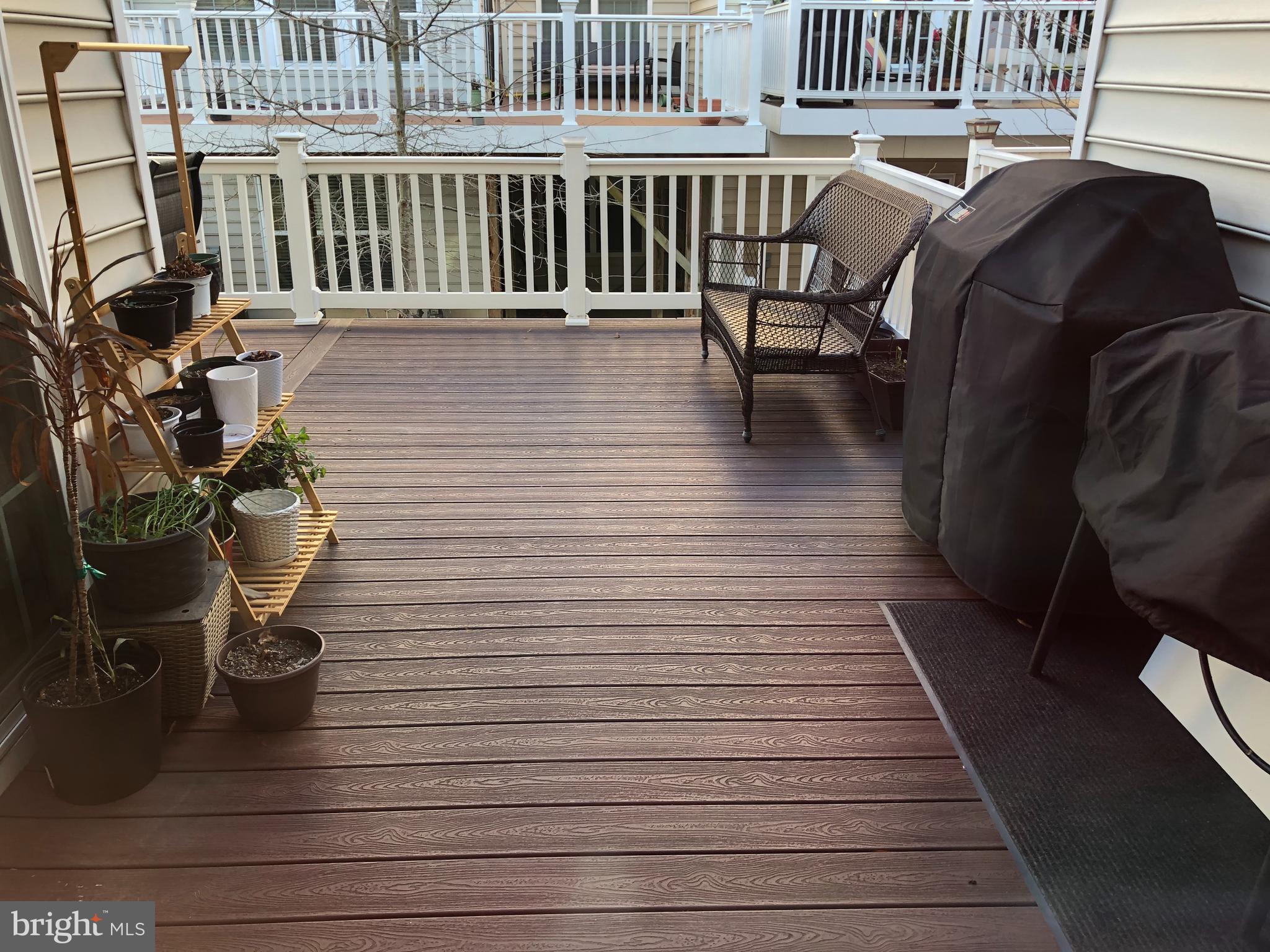 EAST GATE - Residential