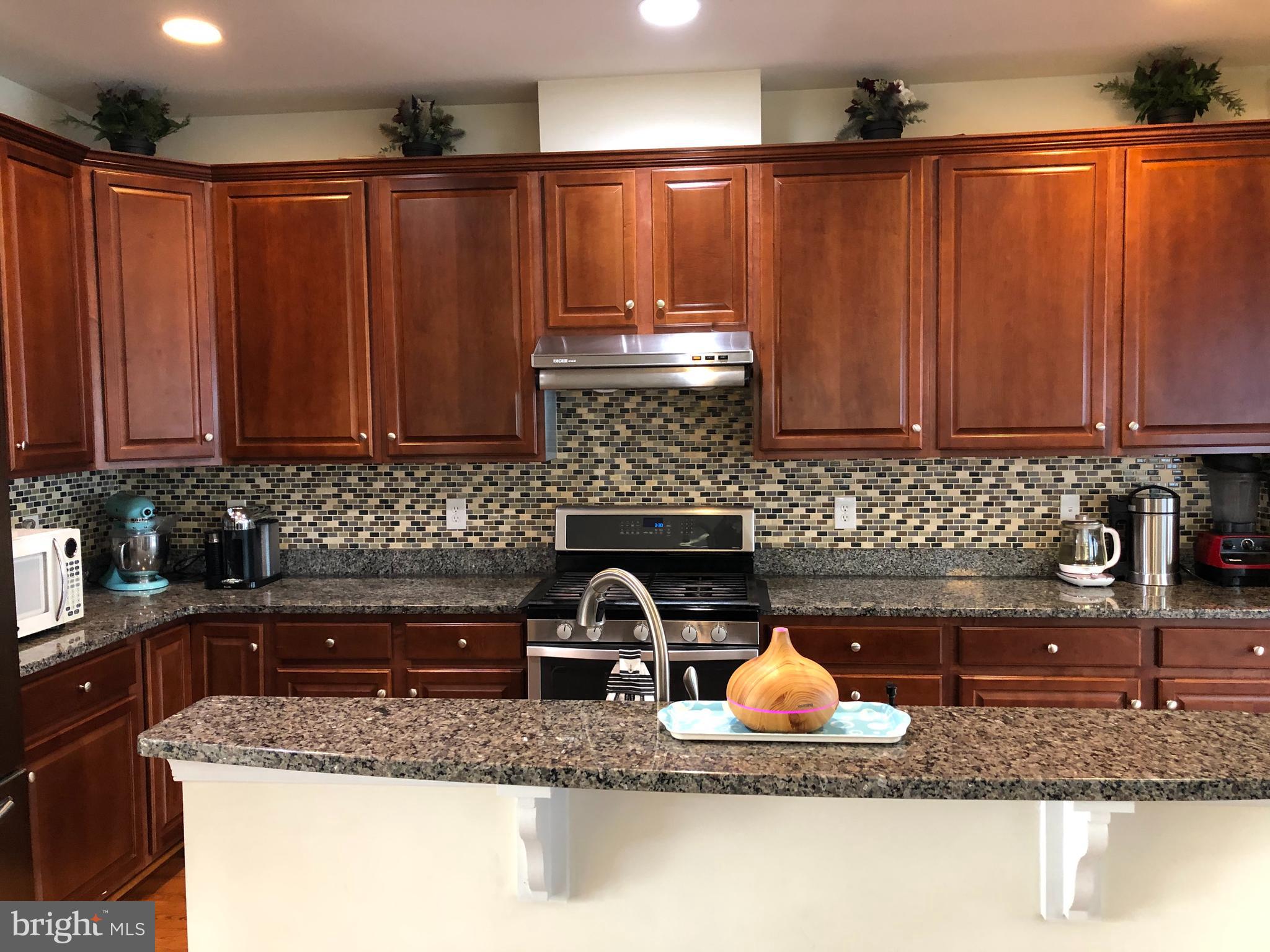 EAST GATE - Residential