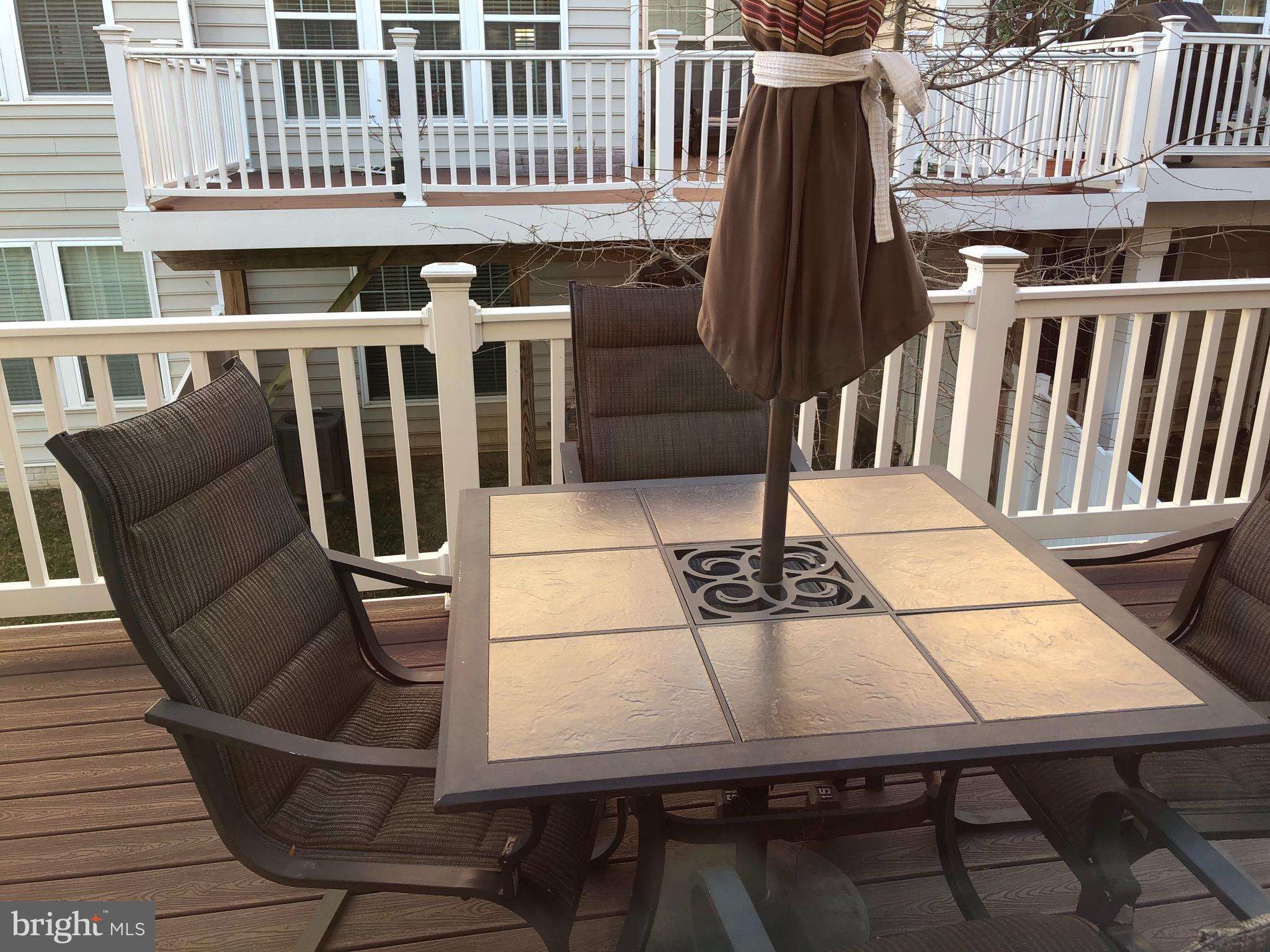 EAST GATE - Residential