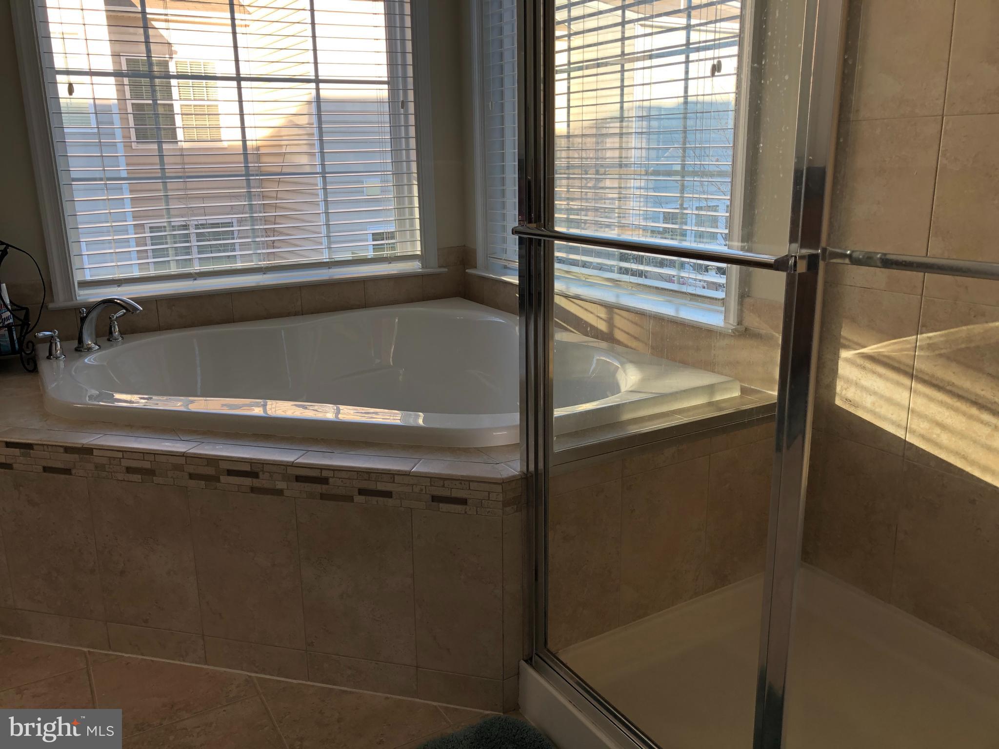 EAST GATE - Residential