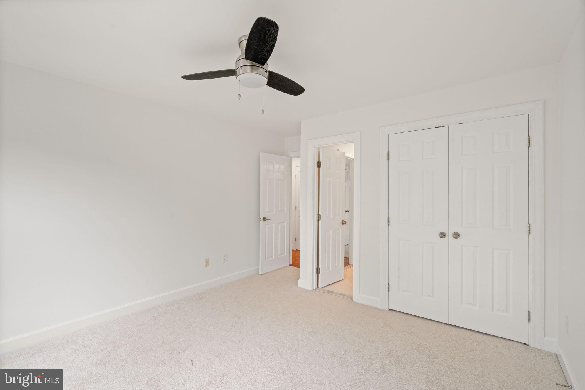 STONERIDGE KNOLL - Residential