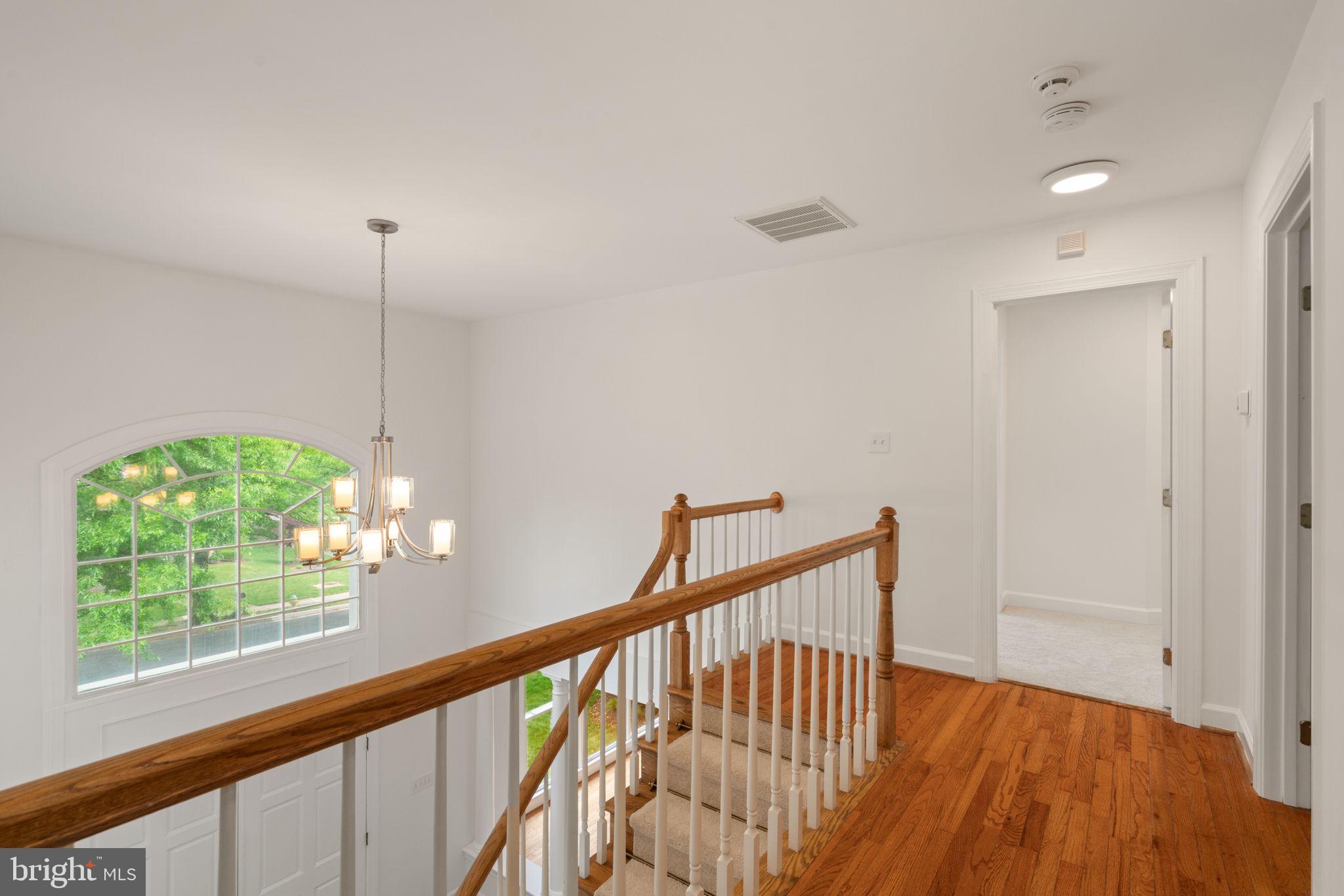 STONERIDGE KNOLL - Residential