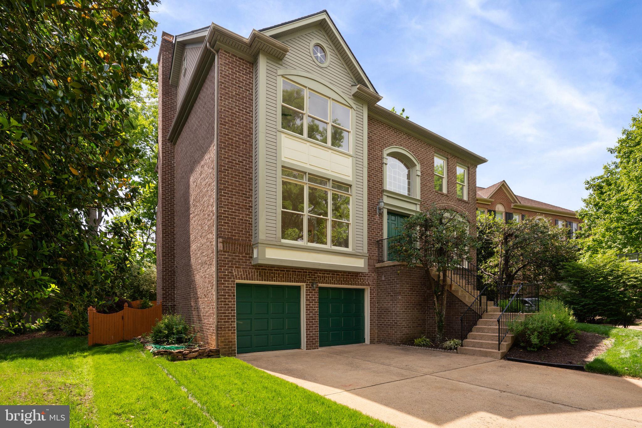 STONERIDGE KNOLL - Residential