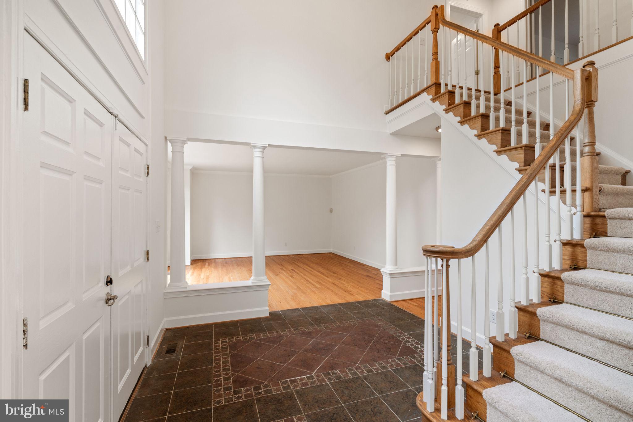 STONERIDGE KNOLL - Residential