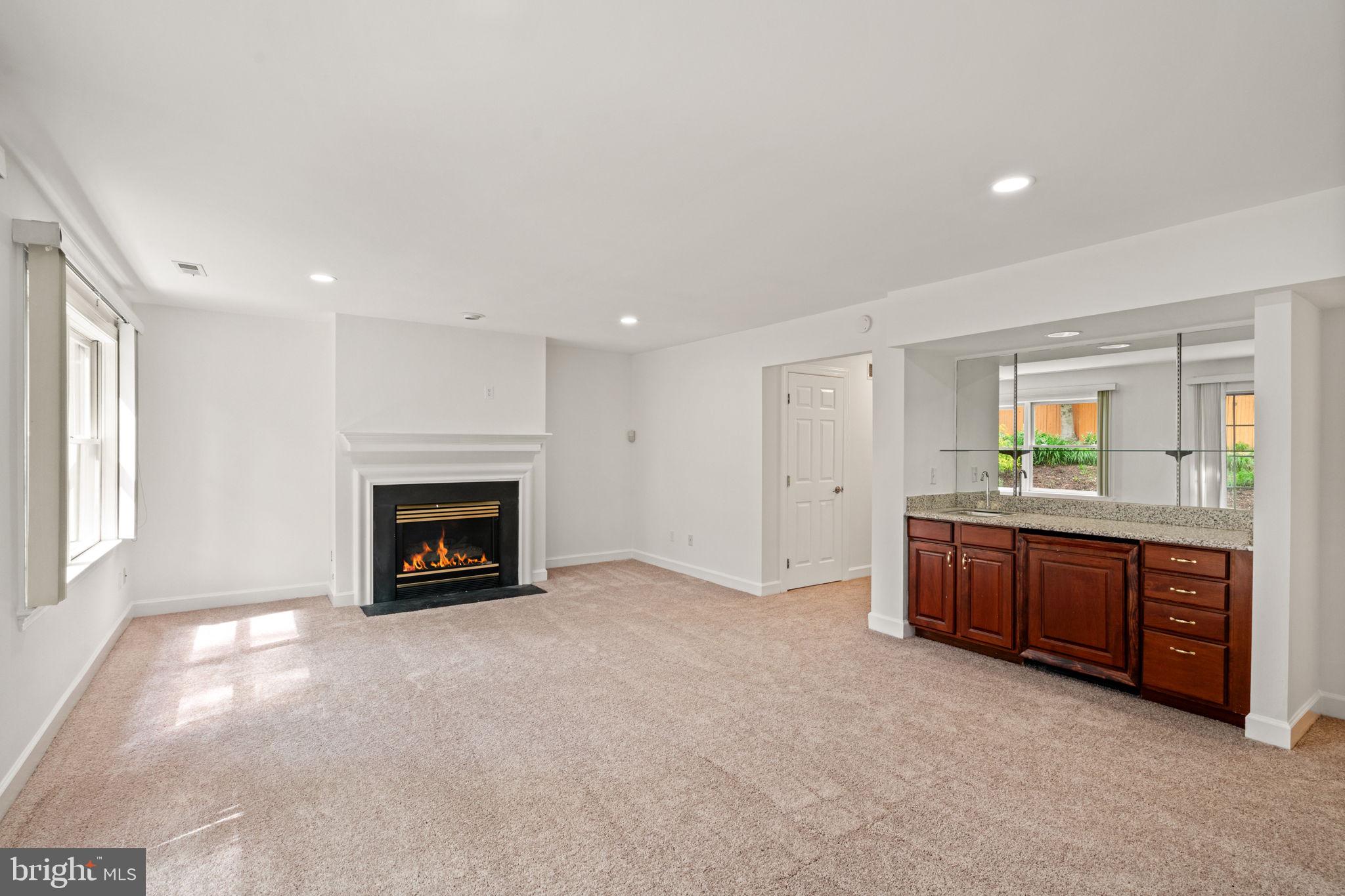 STONERIDGE KNOLL - Residential