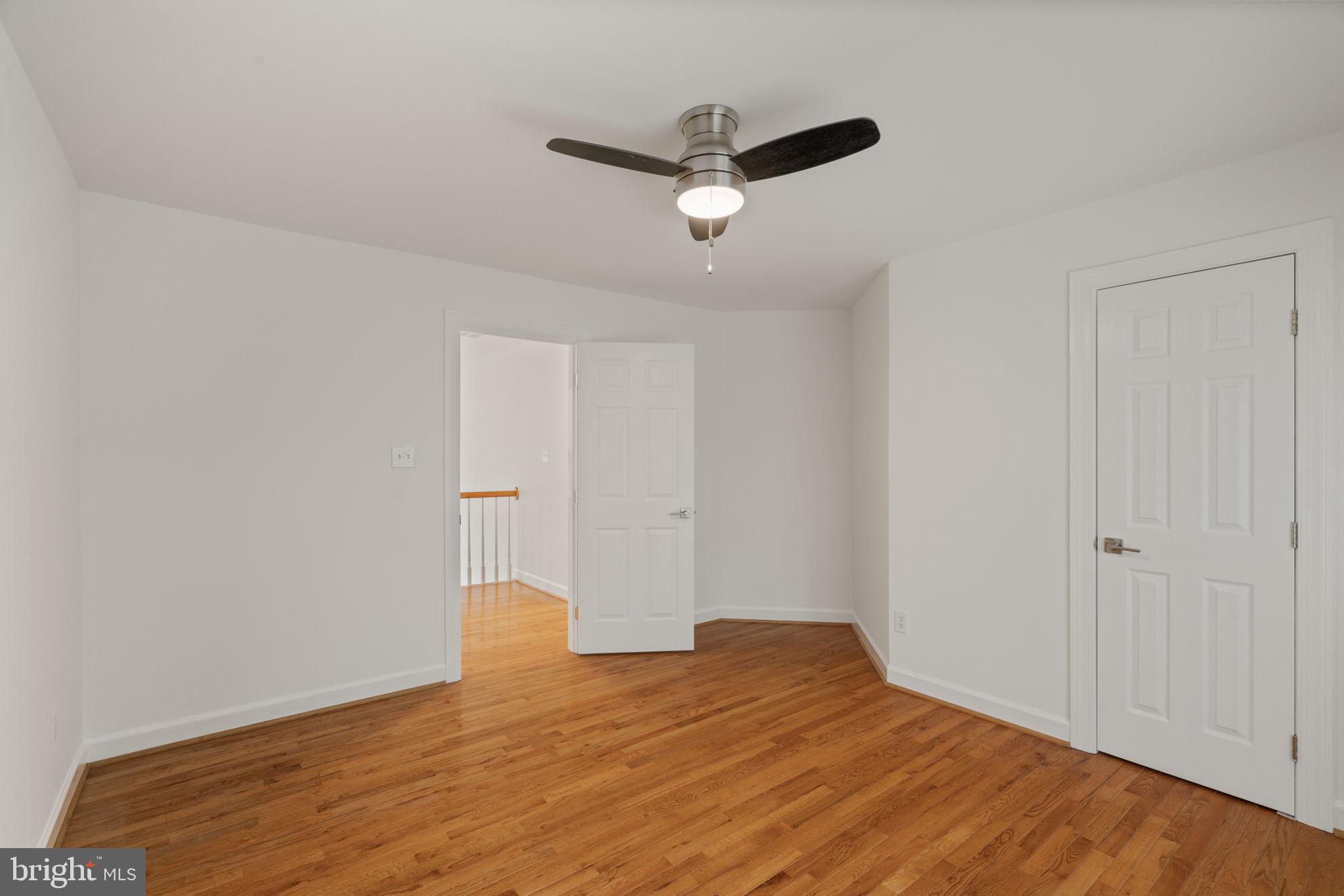 STONERIDGE KNOLL - Residential