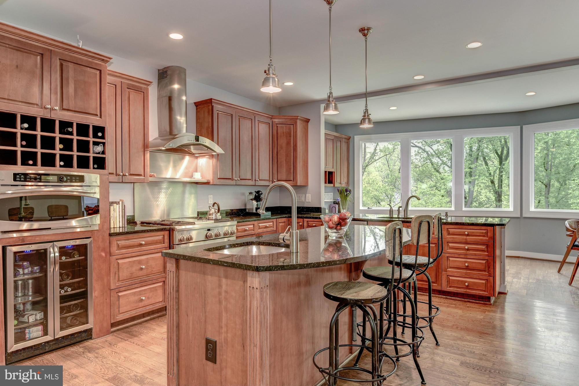 BELLEVUE FOREST - Residential